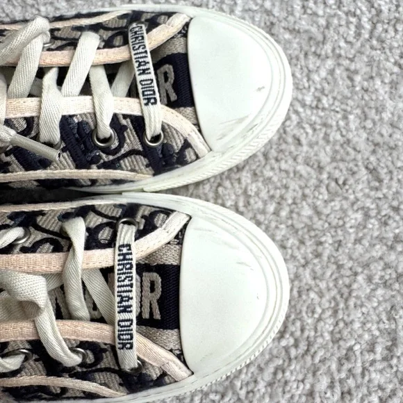 Dior Sneakers Authentic